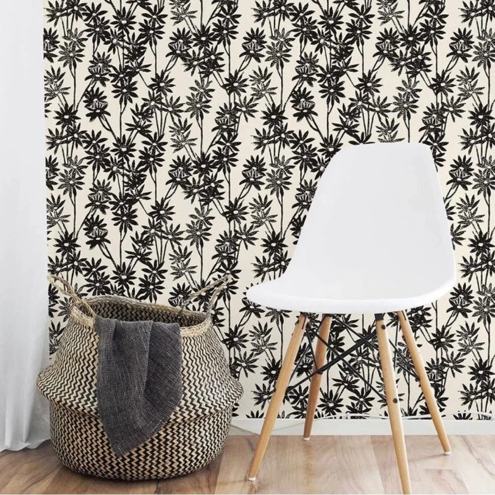 Tempaper Daisy Bloom Self Adhesive Wallpaper
